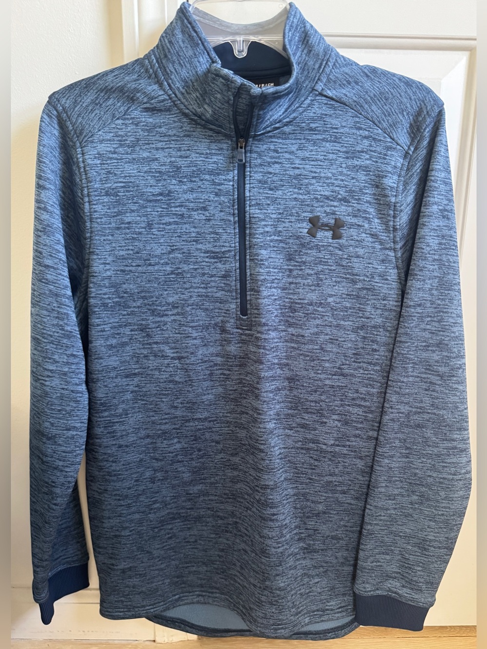 Under Armour Heathered Blue 1/2 Zip  Stretch Fleece. Size M. A+ Condition.